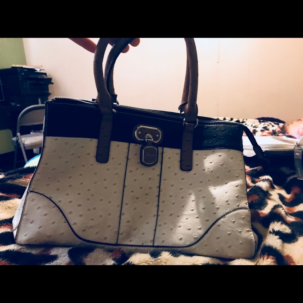Guess purse